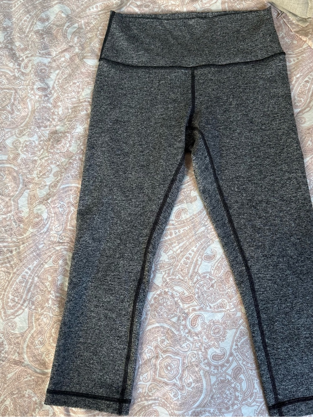 lululemon athletica Gray High-Rise Capri